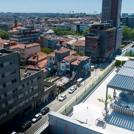 Hotel Acta The Clover 4*